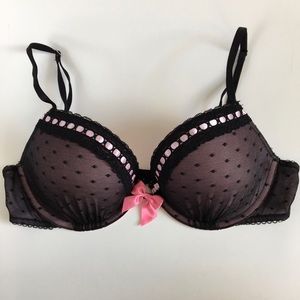 Victoria’s Secret Sexy Little Things bra 36C NWOT
